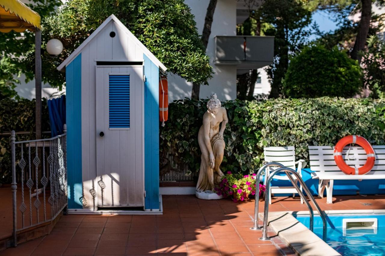 Hotel Villa Dei Fiori - Sul Mare Con Piscina Viserbella di Rimini 외부 사진