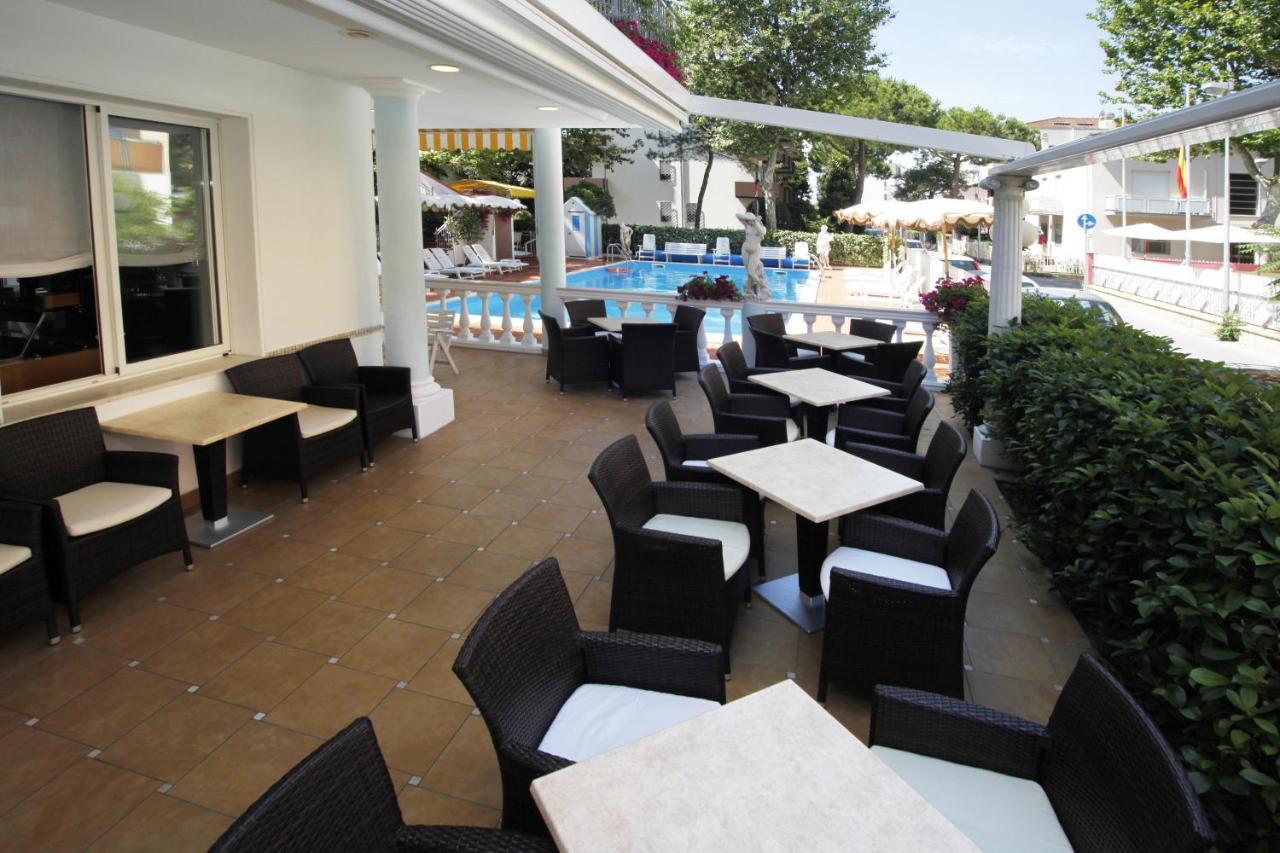 Hotel Villa Dei Fiori - Sul Mare Con Piscina Viserbella di Rimini 외부 사진