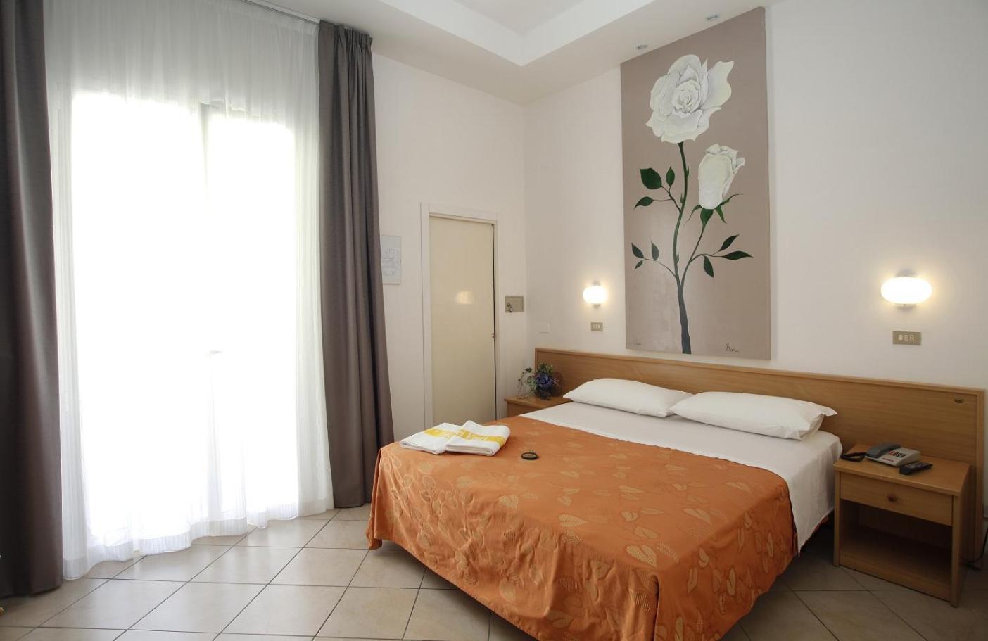 Hotel Villa Dei Fiori - Sul Mare Con Piscina Viserbella di Rimini 외부 사진